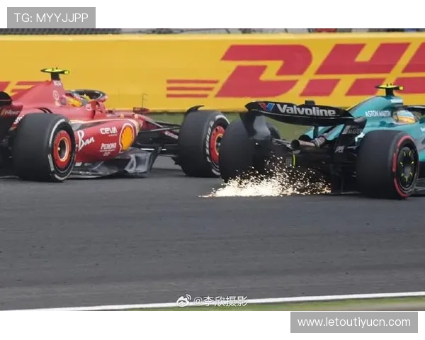 新浪体育F1比赛日直播全程回顾与精彩瞬间集锦分享